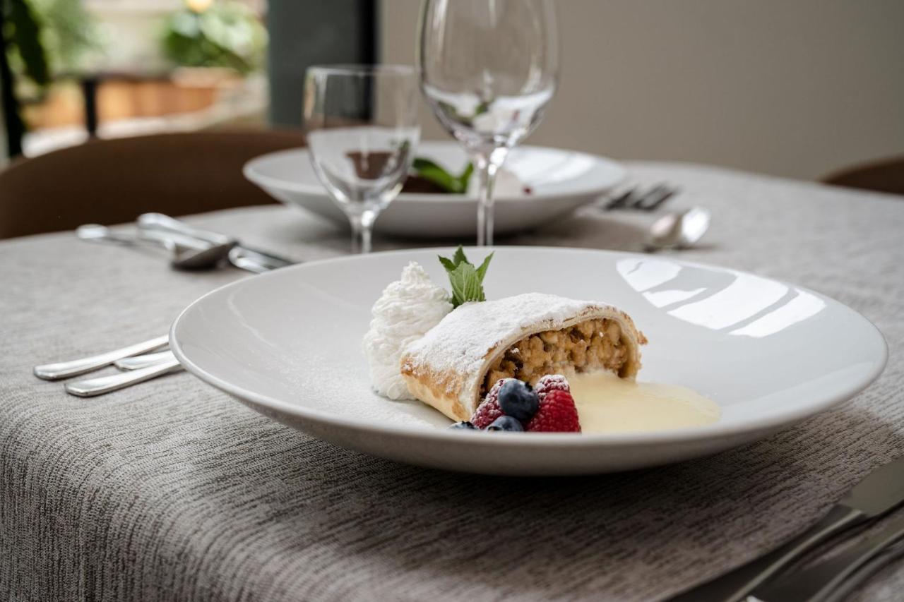 Alpholiday Dolomiti Wellness & Family Hotel 디마로 외부 사진
