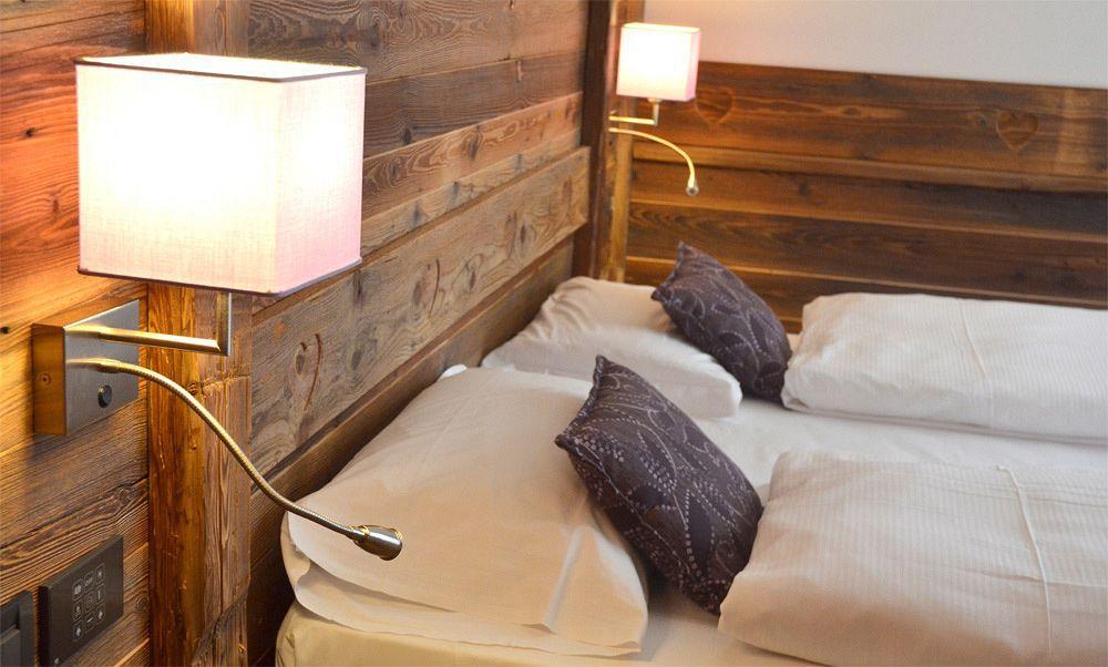 Alpholiday Dolomiti Wellness & Family Hotel 디마로 외부 사진