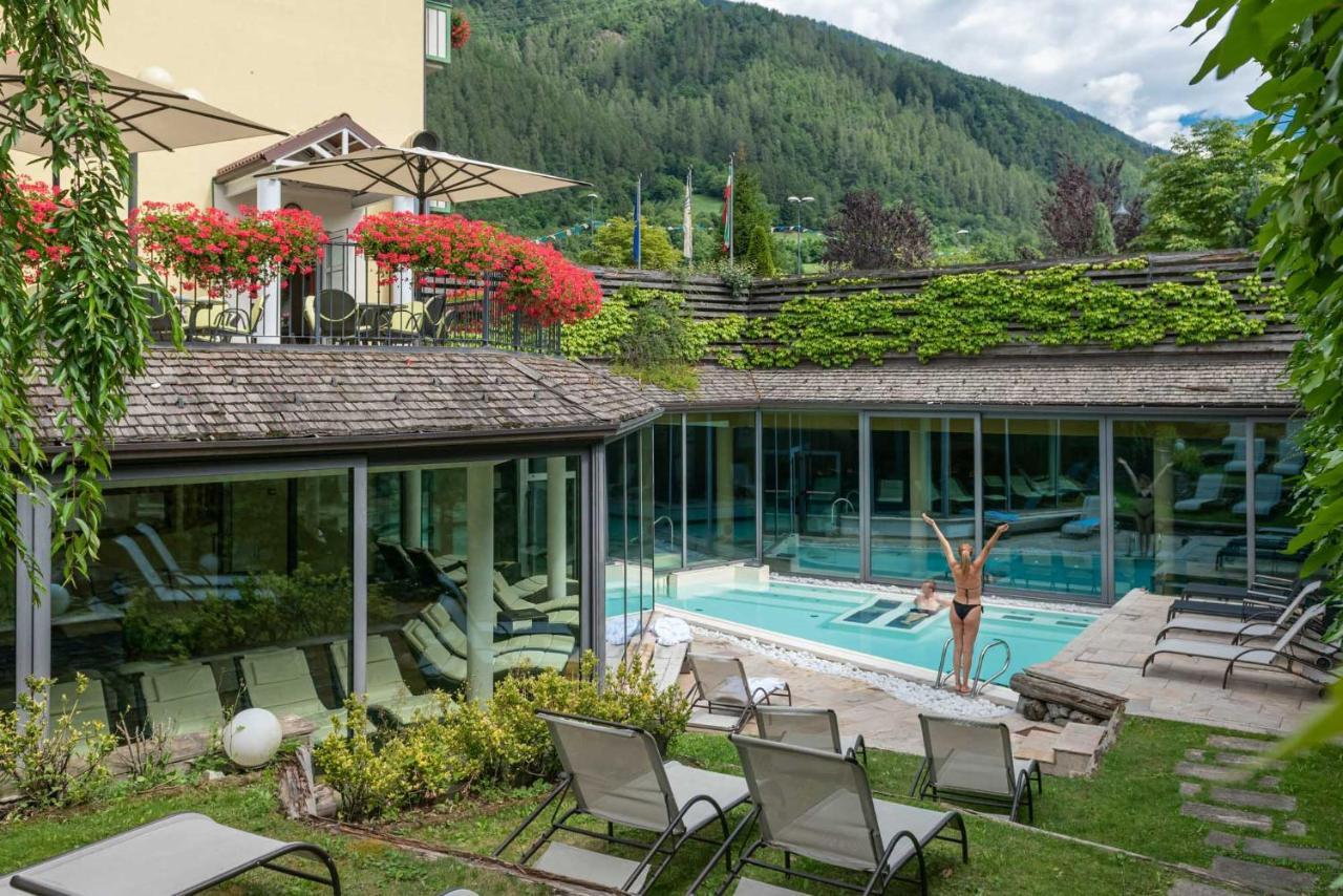 Alpholiday Dolomiti Wellness & Family Hotel 디마로 외부 사진