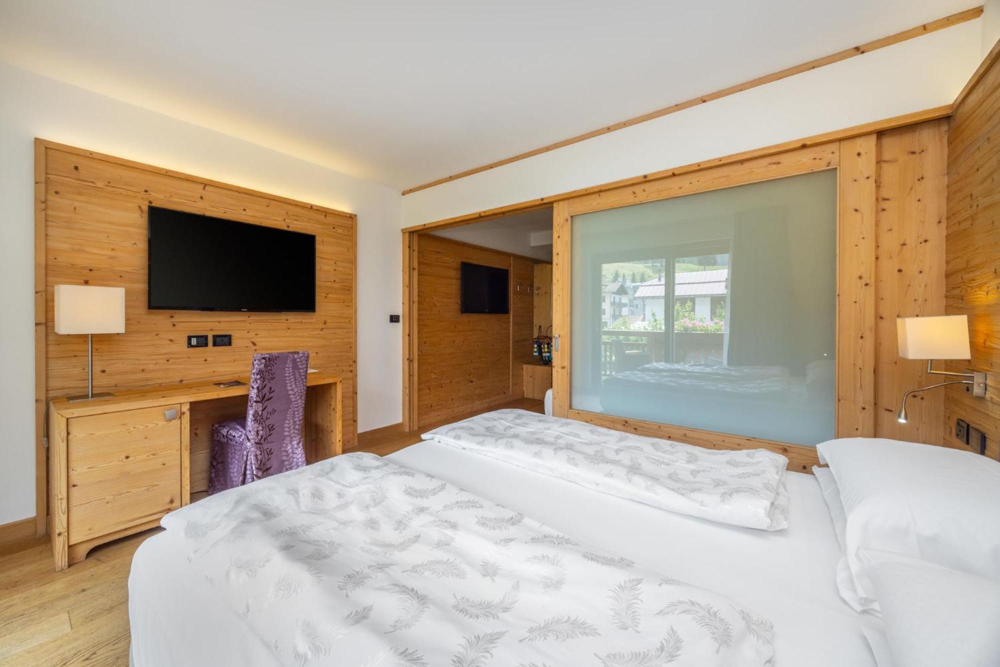 Alpholiday Dolomiti Wellness & Family Hotel 디마로 객실 사진