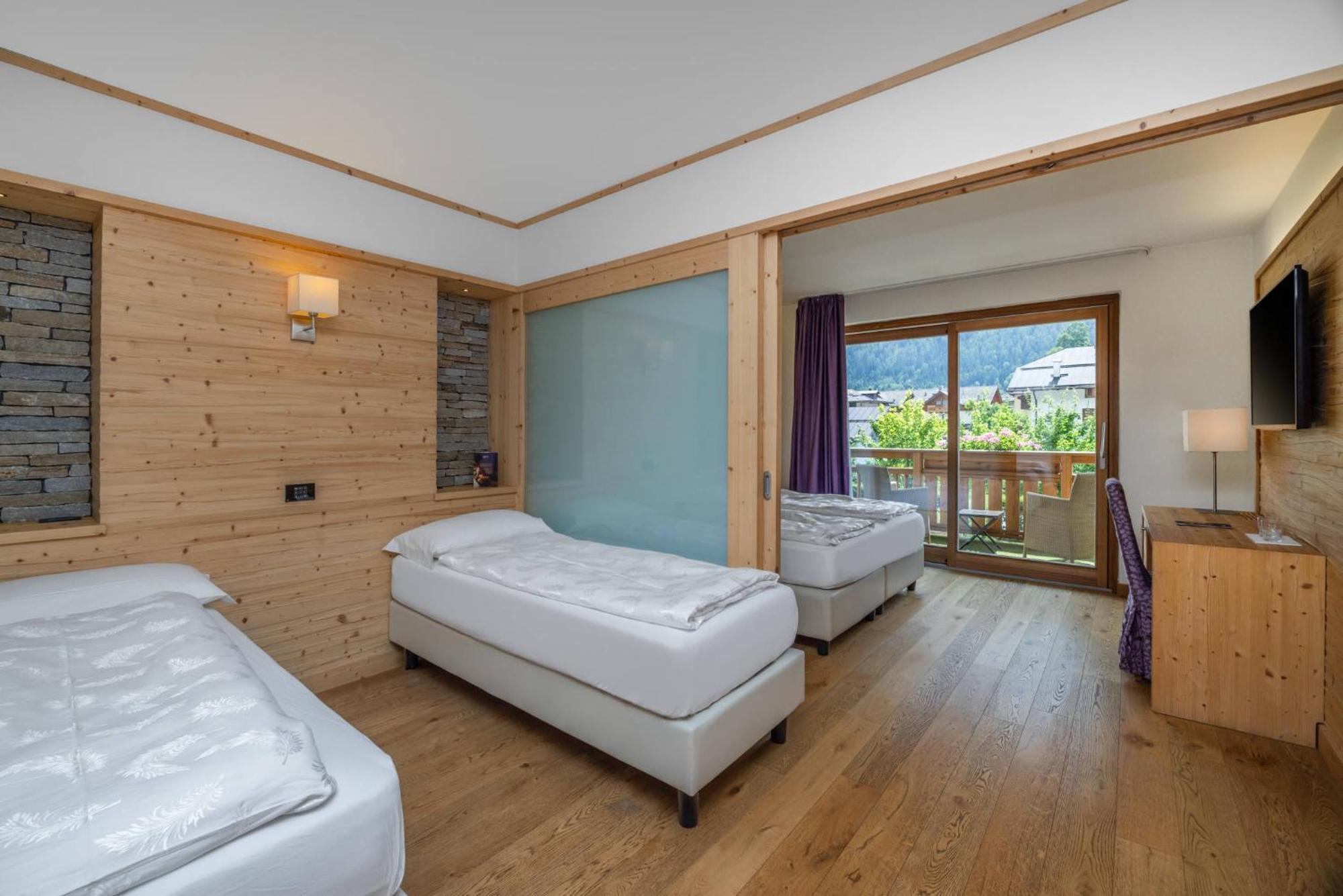 Alpholiday Dolomiti Wellness & Family Hotel 디마로 객실 사진